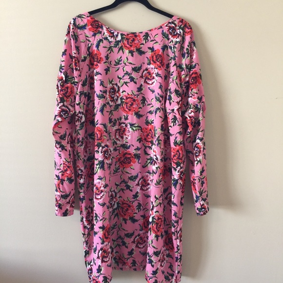 size 16 long sleeve dress